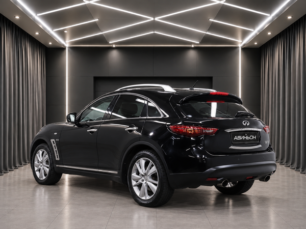 Infiniti
