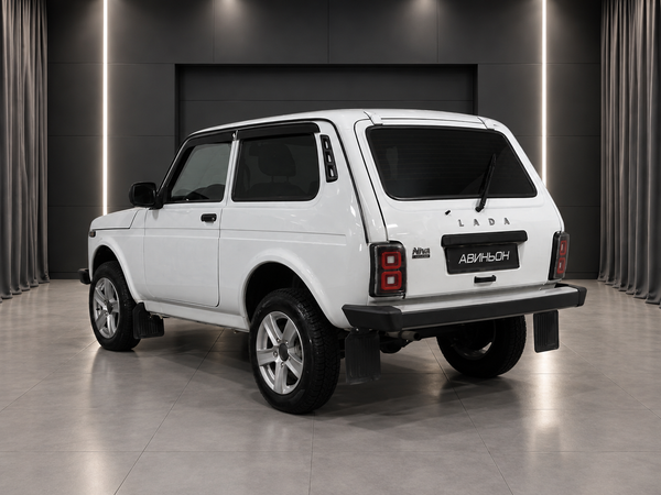 LADA