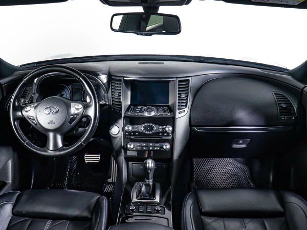 Infiniti
