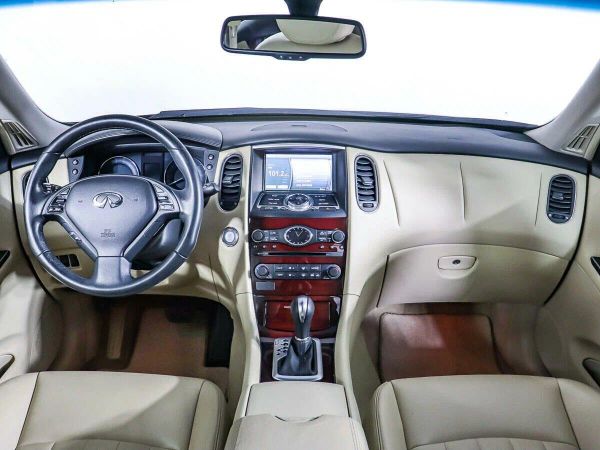 Infiniti