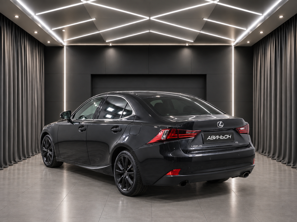 Lexus