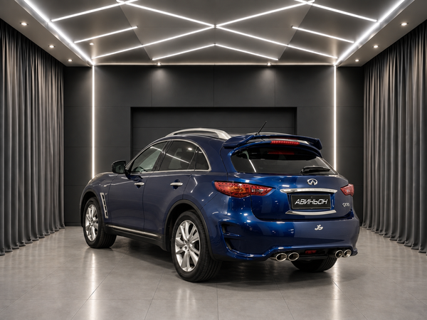 Infiniti