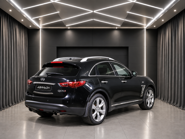 Infiniti