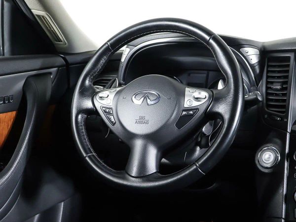 Infiniti