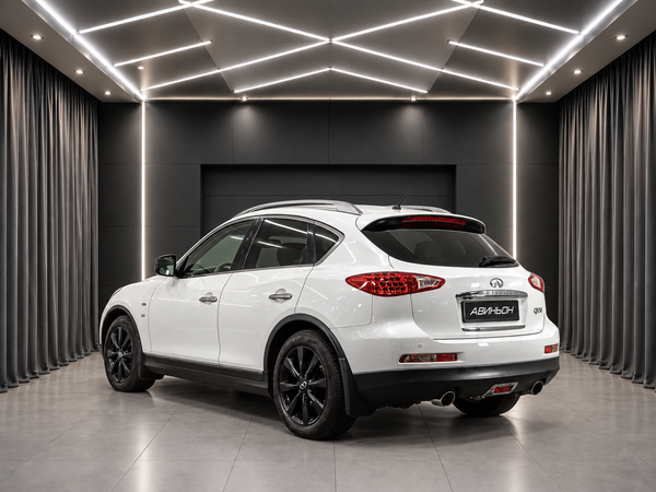 Infiniti