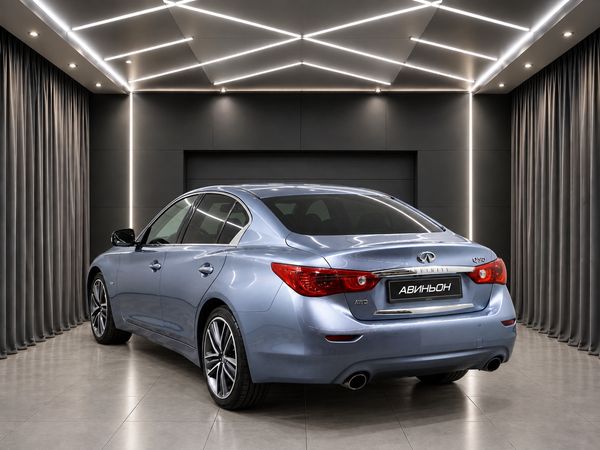 Infiniti