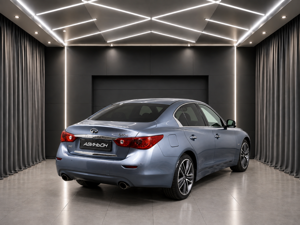 Infiniti
