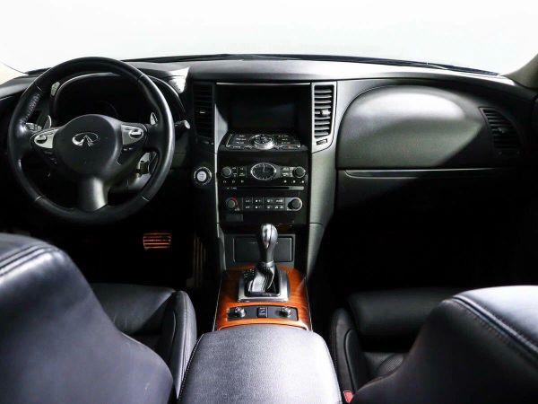 Infiniti
