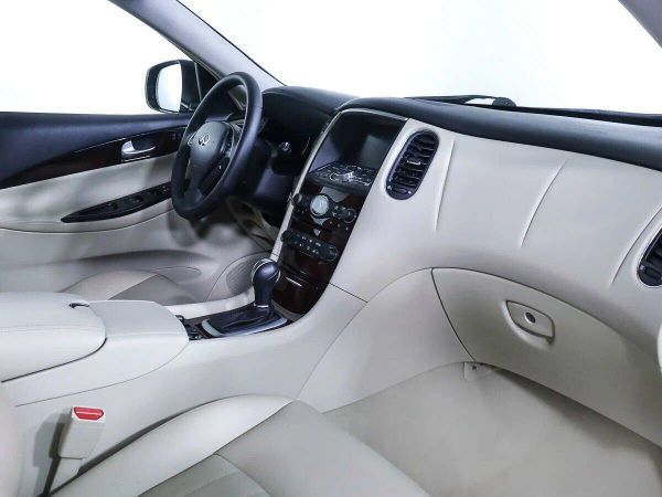 Infiniti