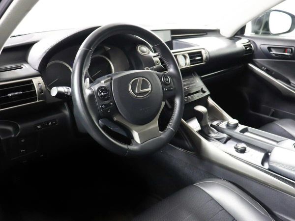 Lexus
