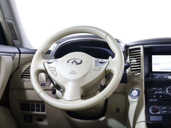 Infiniti