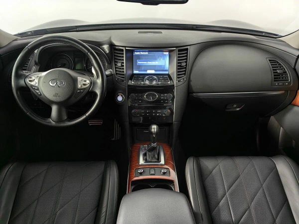 Infiniti