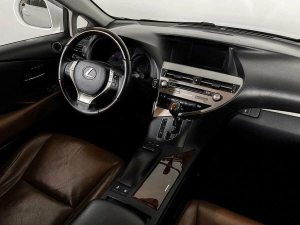 Lexus