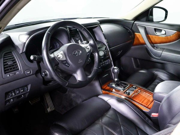 Infiniti