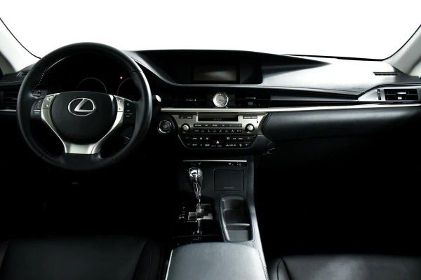 Lexus